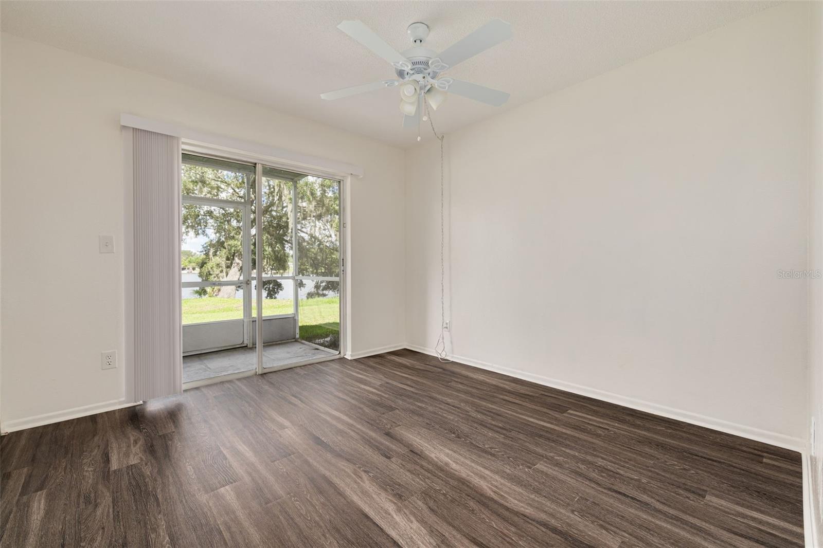 Image 11 of 19 For 7238 Bank Drive 104