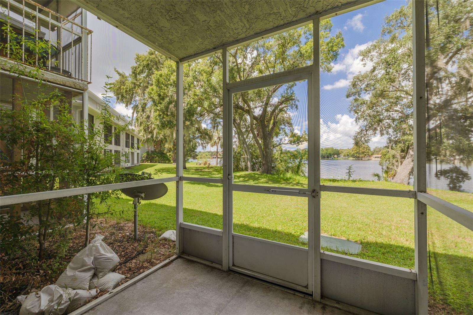 Image 14 of 19 For 7238 Bank Drive 104