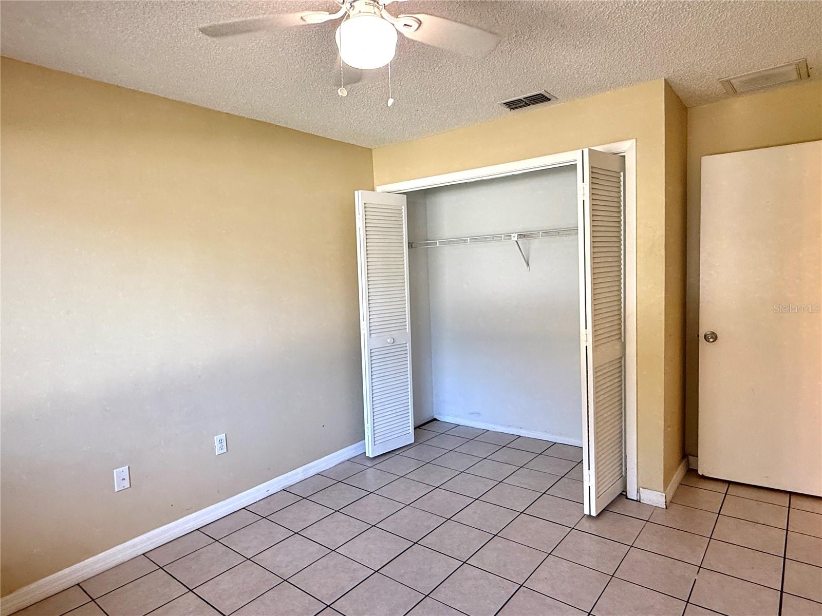 Image 5 of 18 For 6063 Shingler Avenue