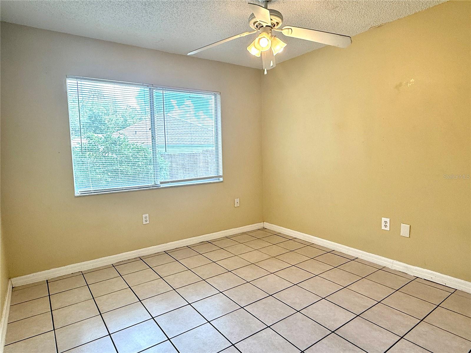 Image 7 of 18 For 6063 Shingler Avenue