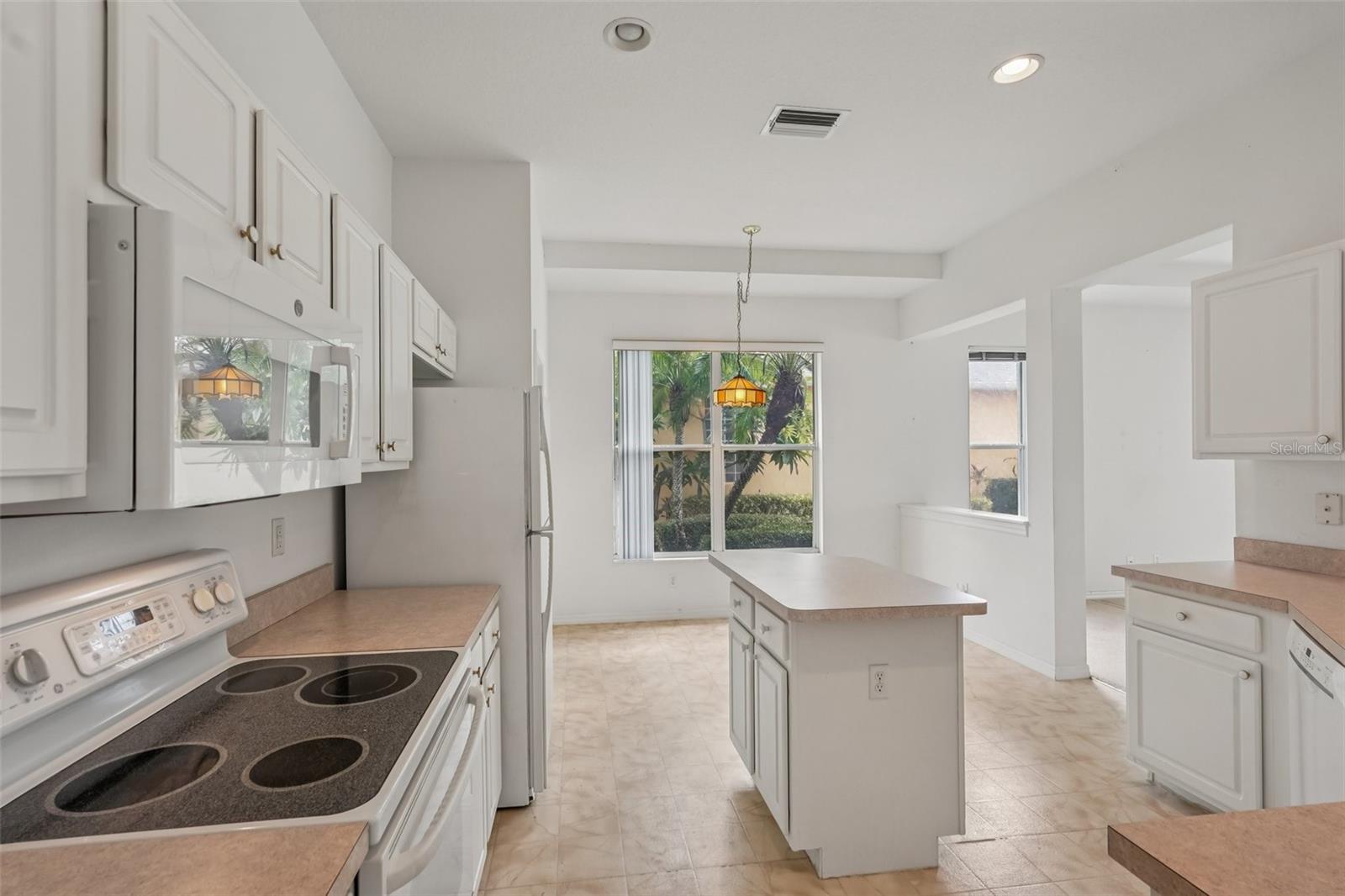Image 11 of 61 For 2114 Worthington Greens Drive