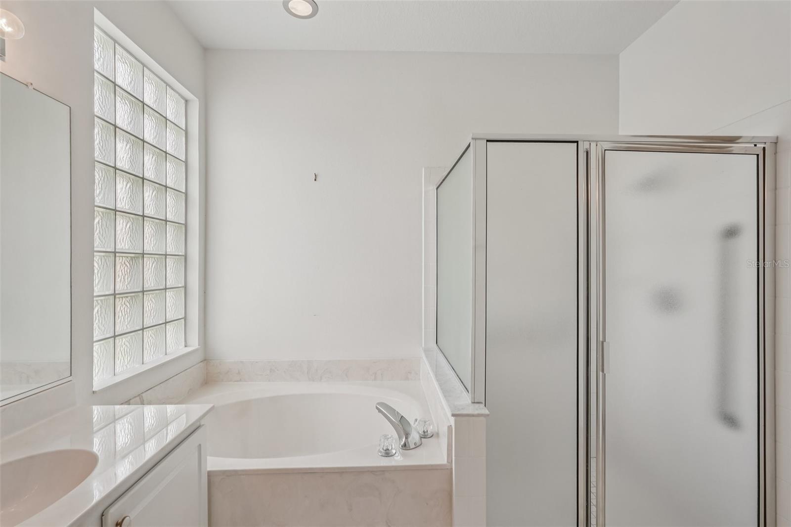 Image 26 of 61 For 2114 Worthington Greens Drive