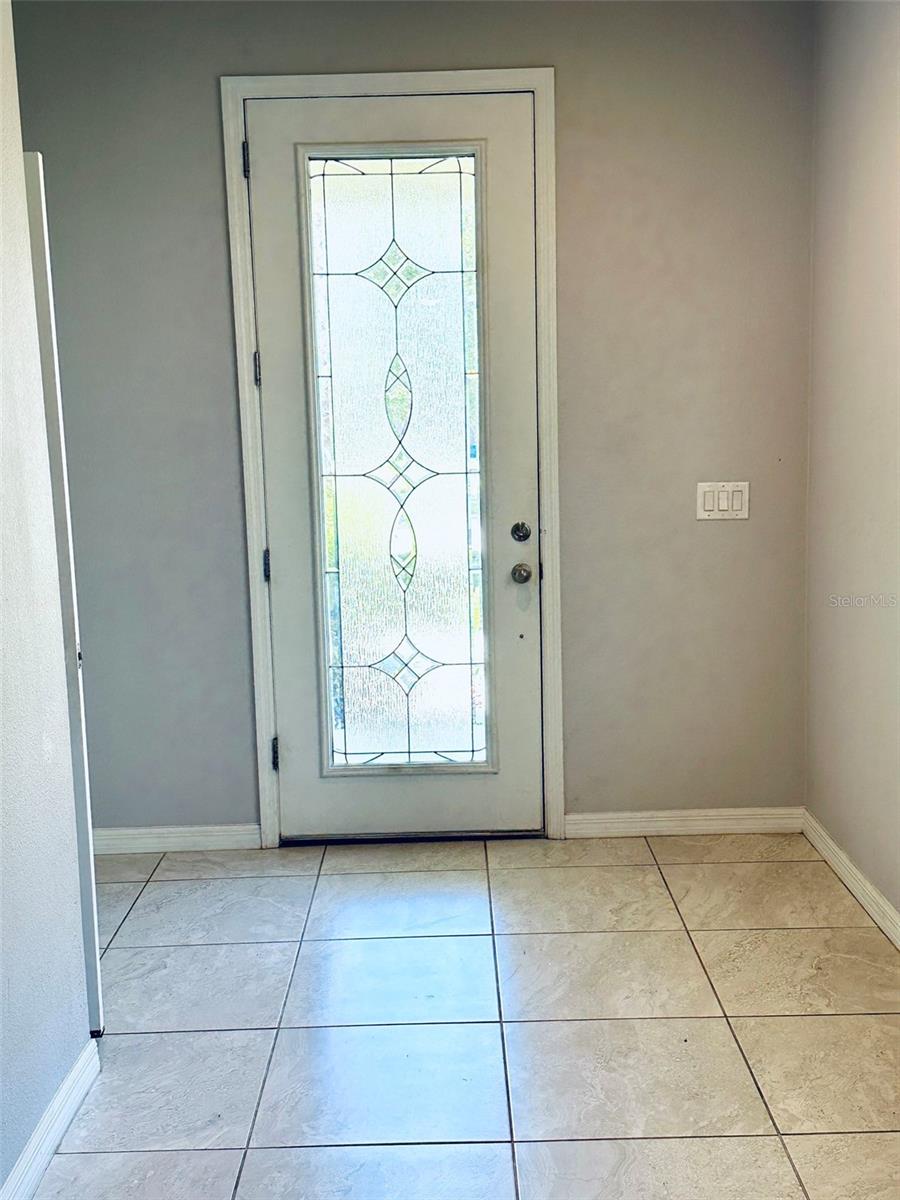 Image 3 of 20 For 1525 Custer Bayou Street