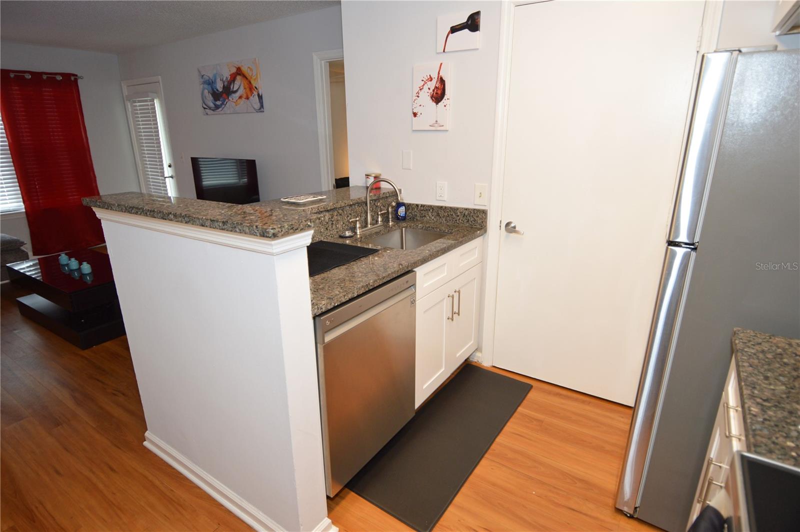 Image 8 of 73 For 11901 4th Street N 9105