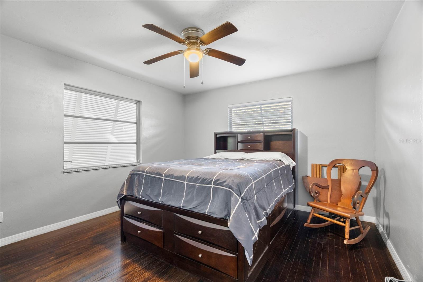 Image 10 of 39 For 2020 58th Street S