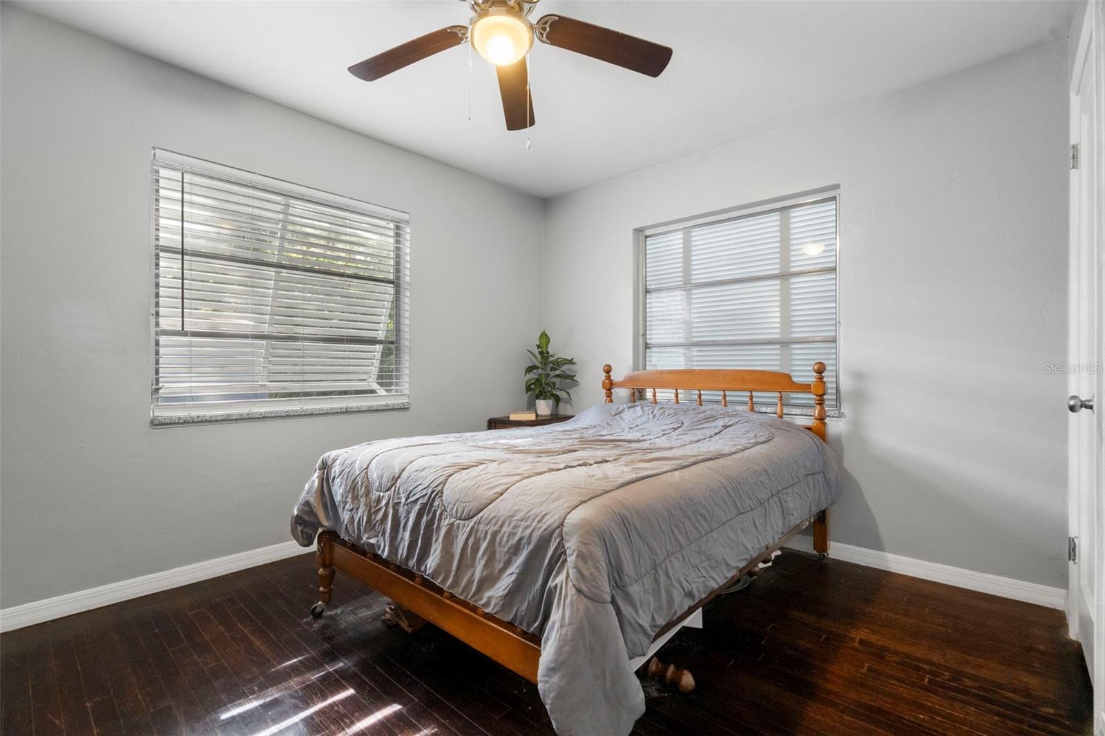Image 12 of 39 For 2020 58th Street S