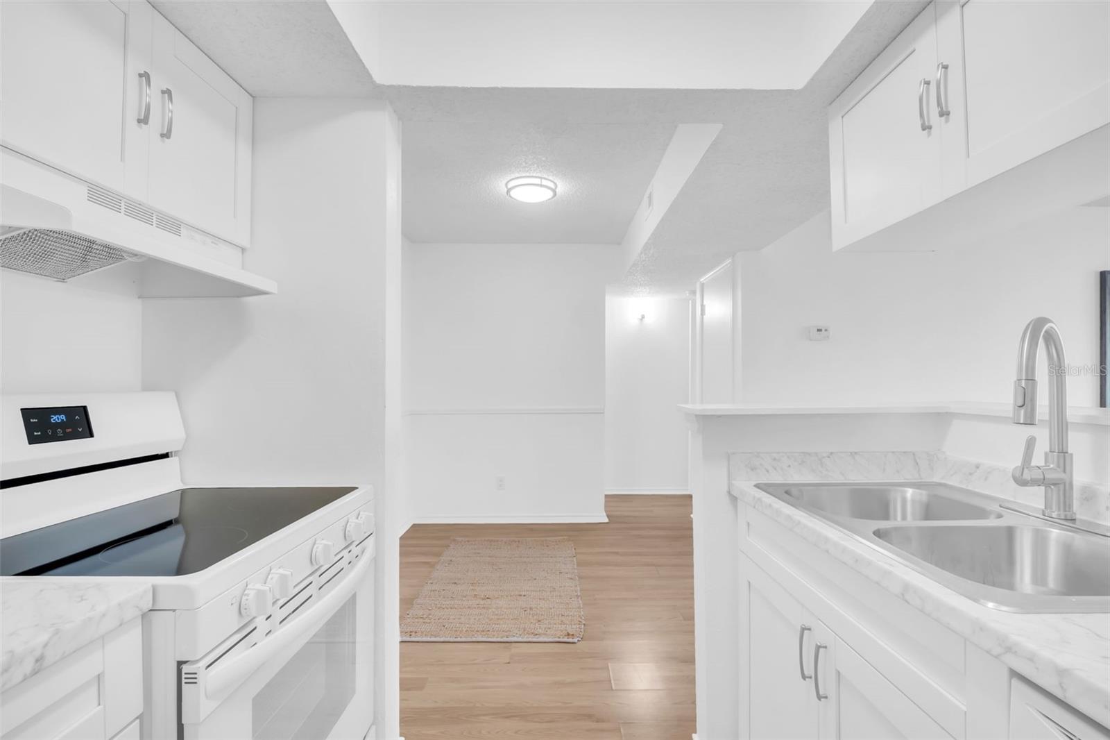Image 11 of 33 For 10200 Gandy Boulevard N 1308