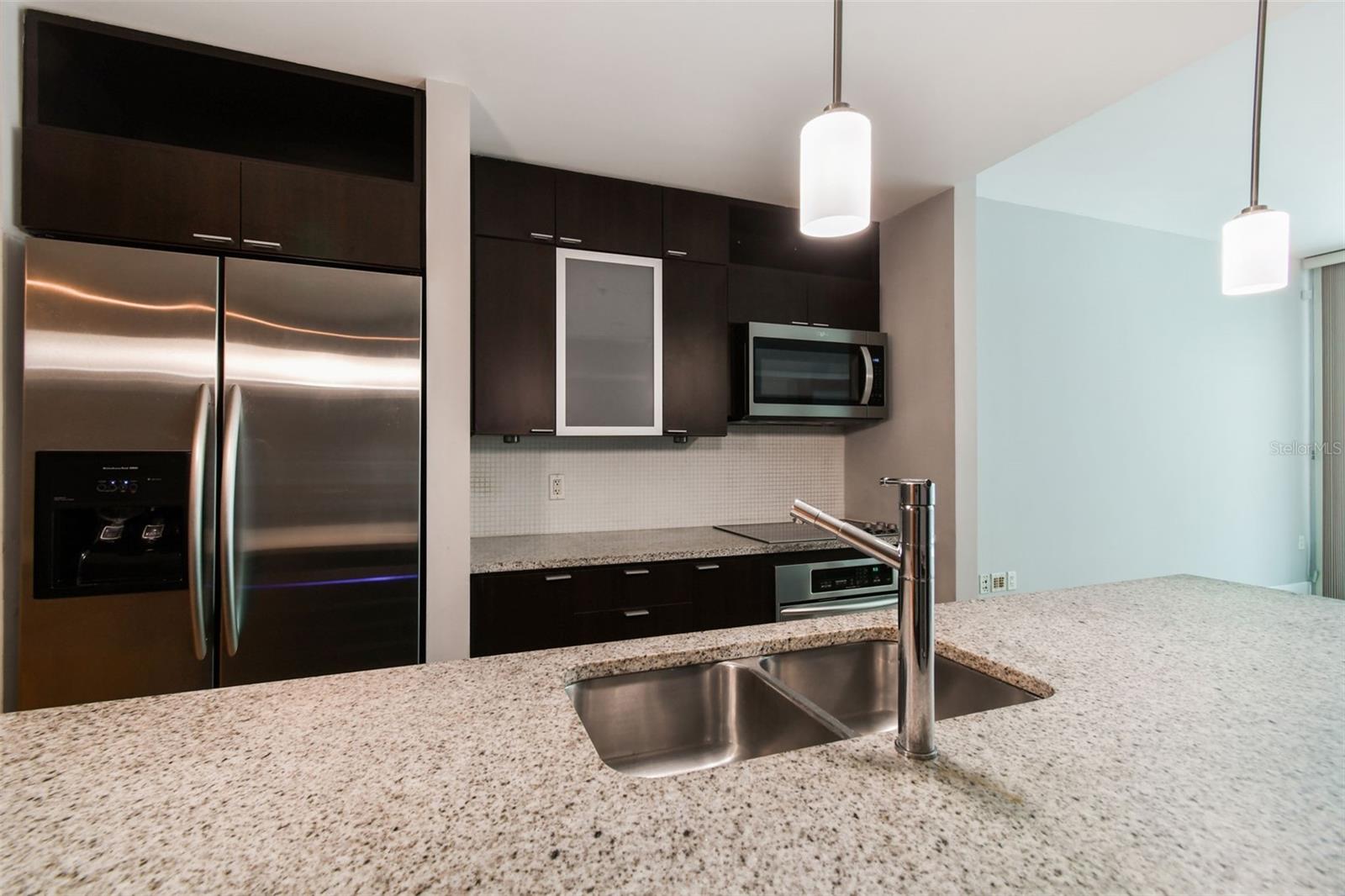 Image 11 of 53 For 111 12th Street 1419