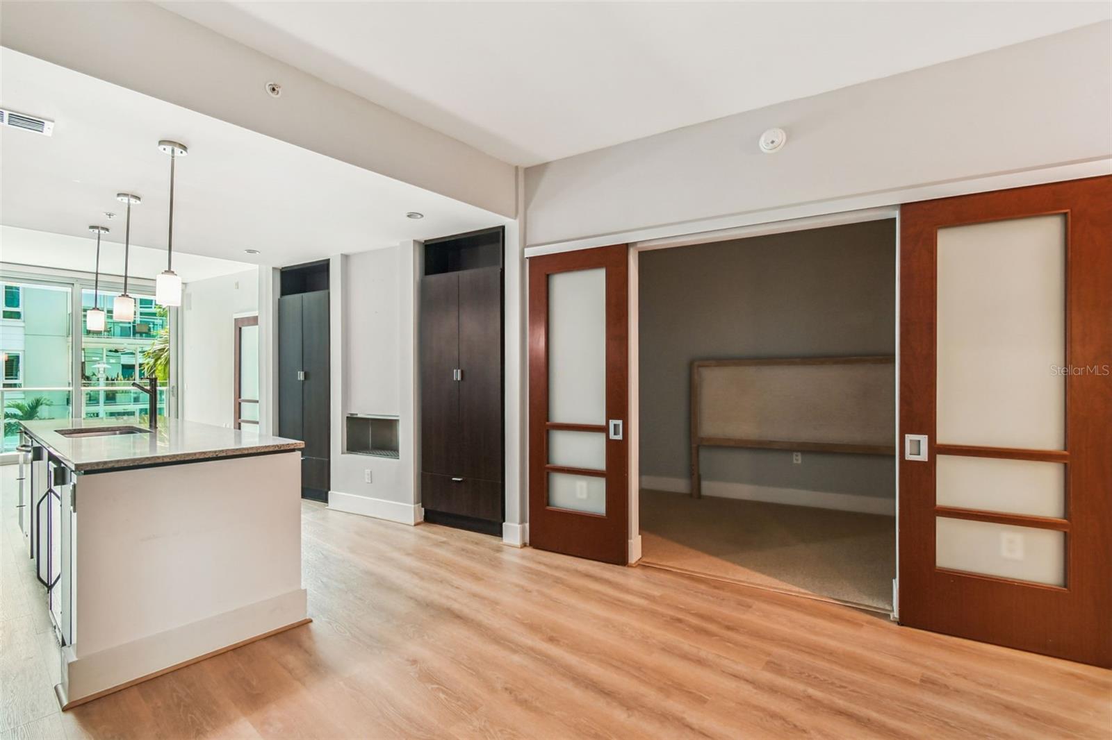 Image 18 of 53 For 111 12th Street 1419