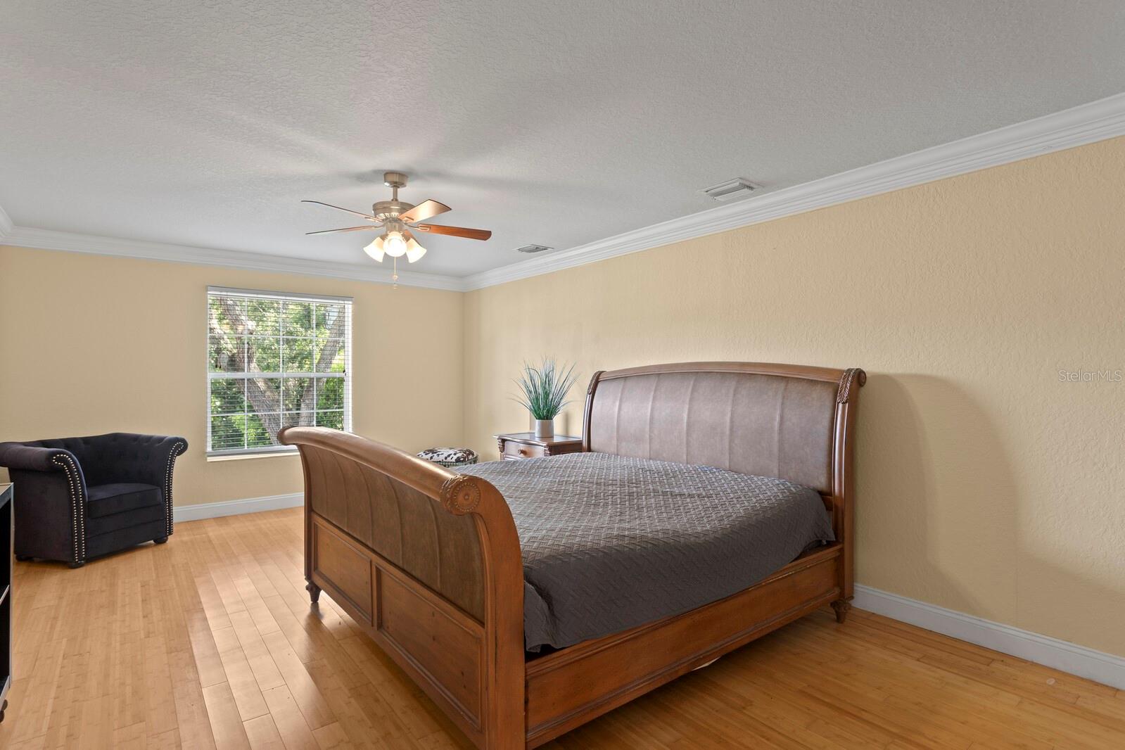 Image 32 of 43 For 1645 Rosery Road Ne