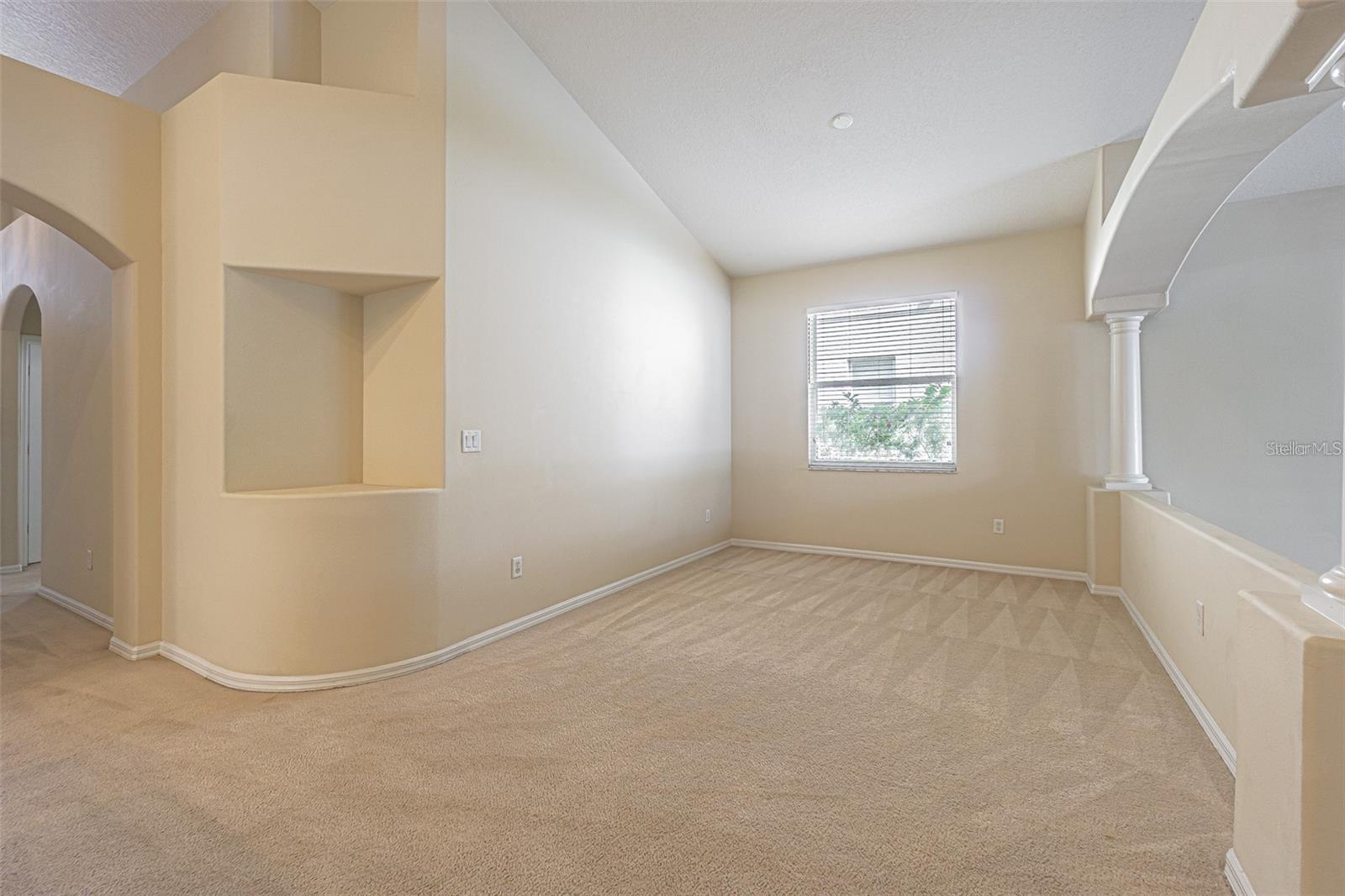 Image 33 of 45 For 18004 Java Isle Drive