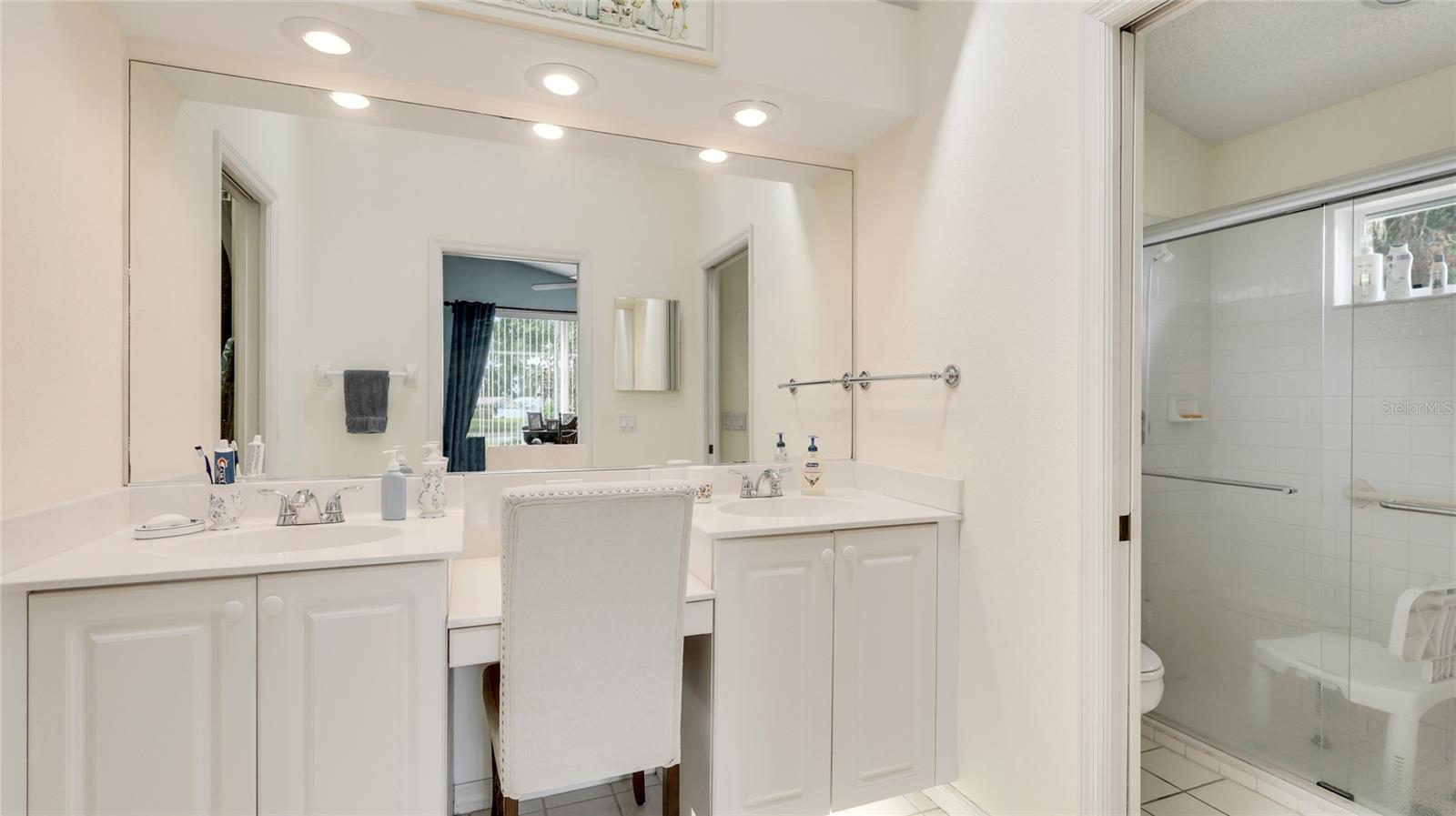 Image 21 of 32 For 4909 Linsey Court 0