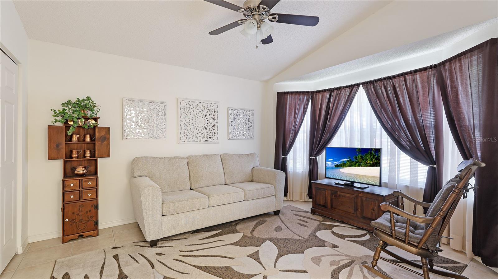 Image 22 of 32 For 4909 Linsey Court 0