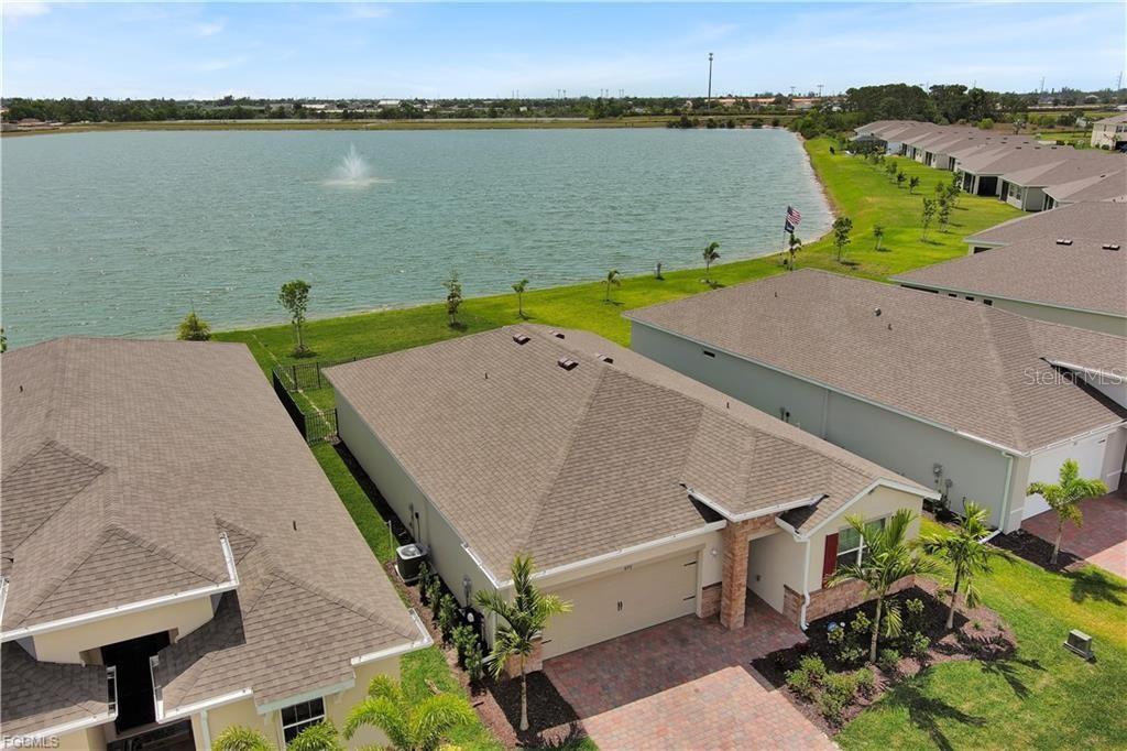 Image 14 of 15 For 872 Stonewater Lake Terrace