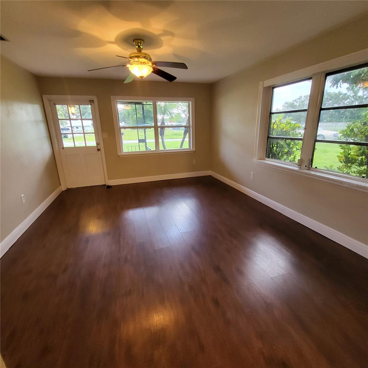 Image 11 of 36 For 4345 6th Street