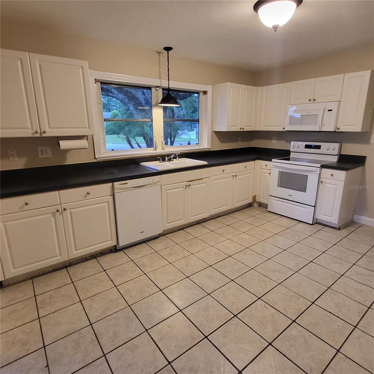 Image 13 of 36 For 4345 6th Street