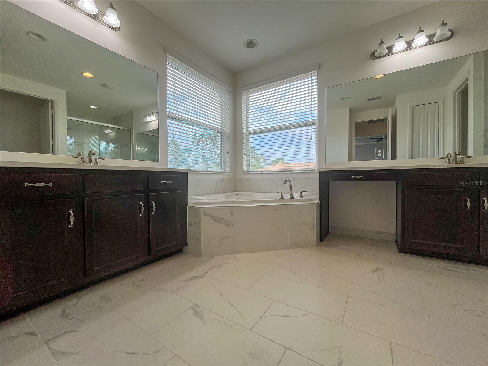 Image 22 of 27 For 2747 Tarragona Way