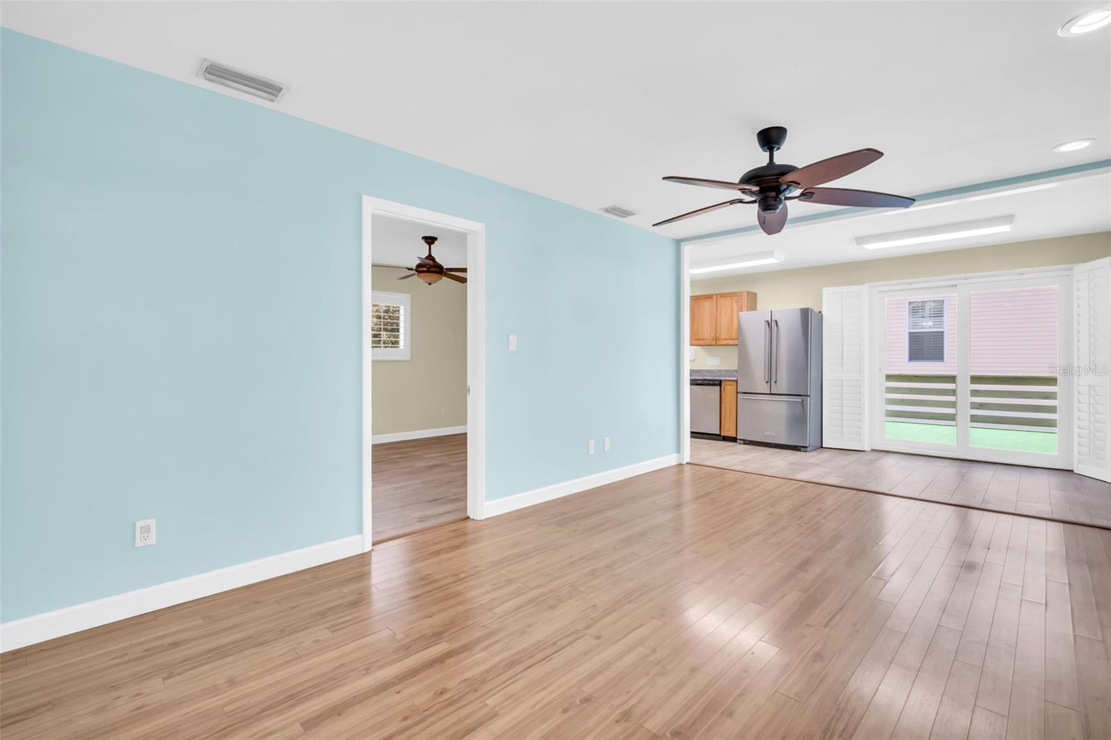 Image 4 of 43 For 289 Orange Street