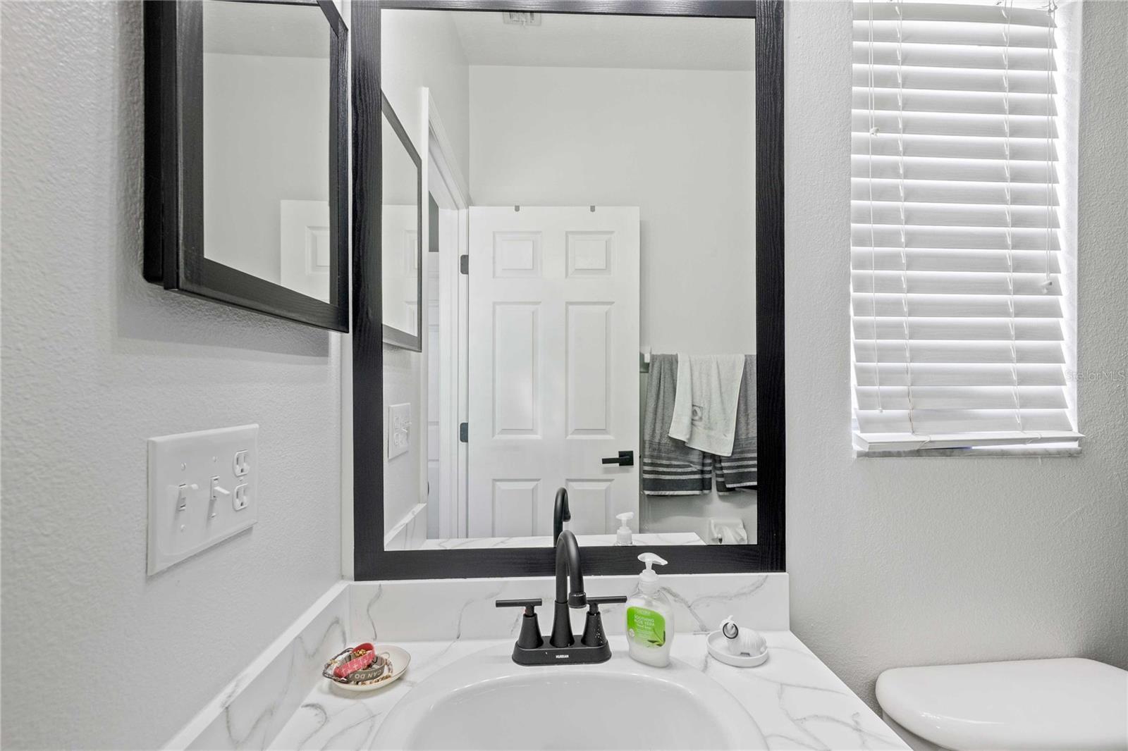 Image 31 of 41 For 1533 Blue Magnolia Road
