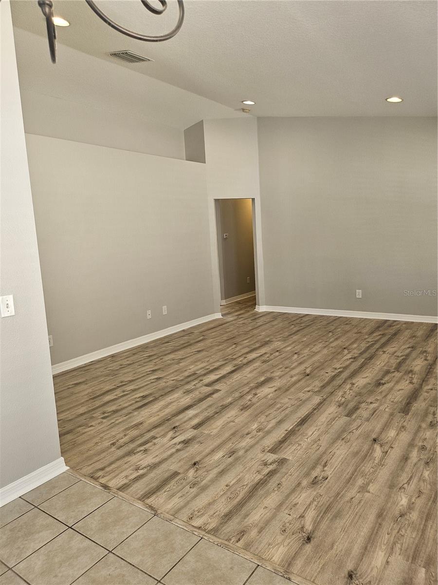 Image 16 of 25 For 21332 Morning Mist Way