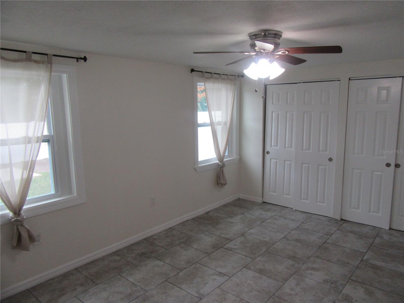 Image 17 of 34 For 11913 104th Street