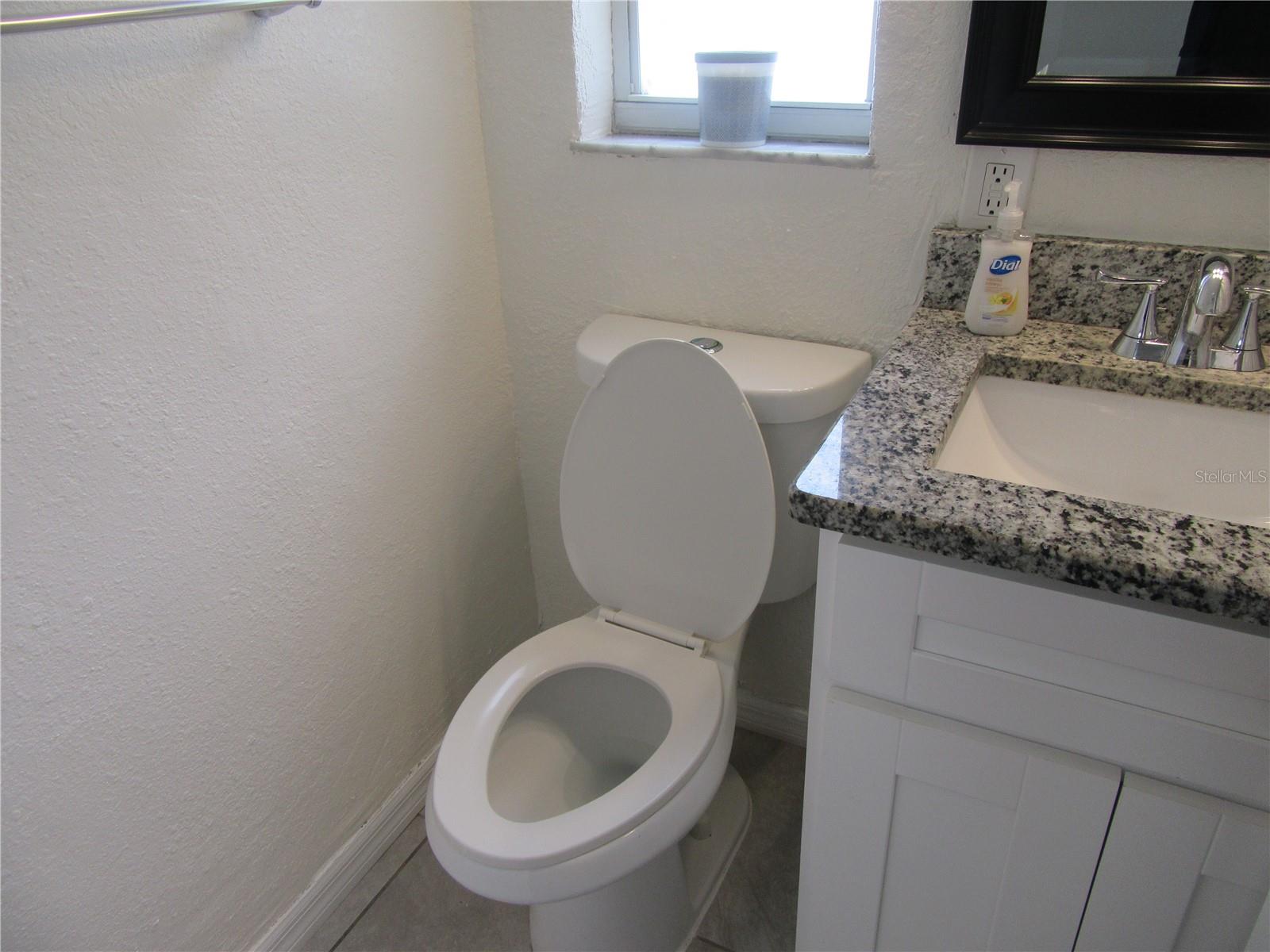 Image 21 of 34 For 11913 104th Street