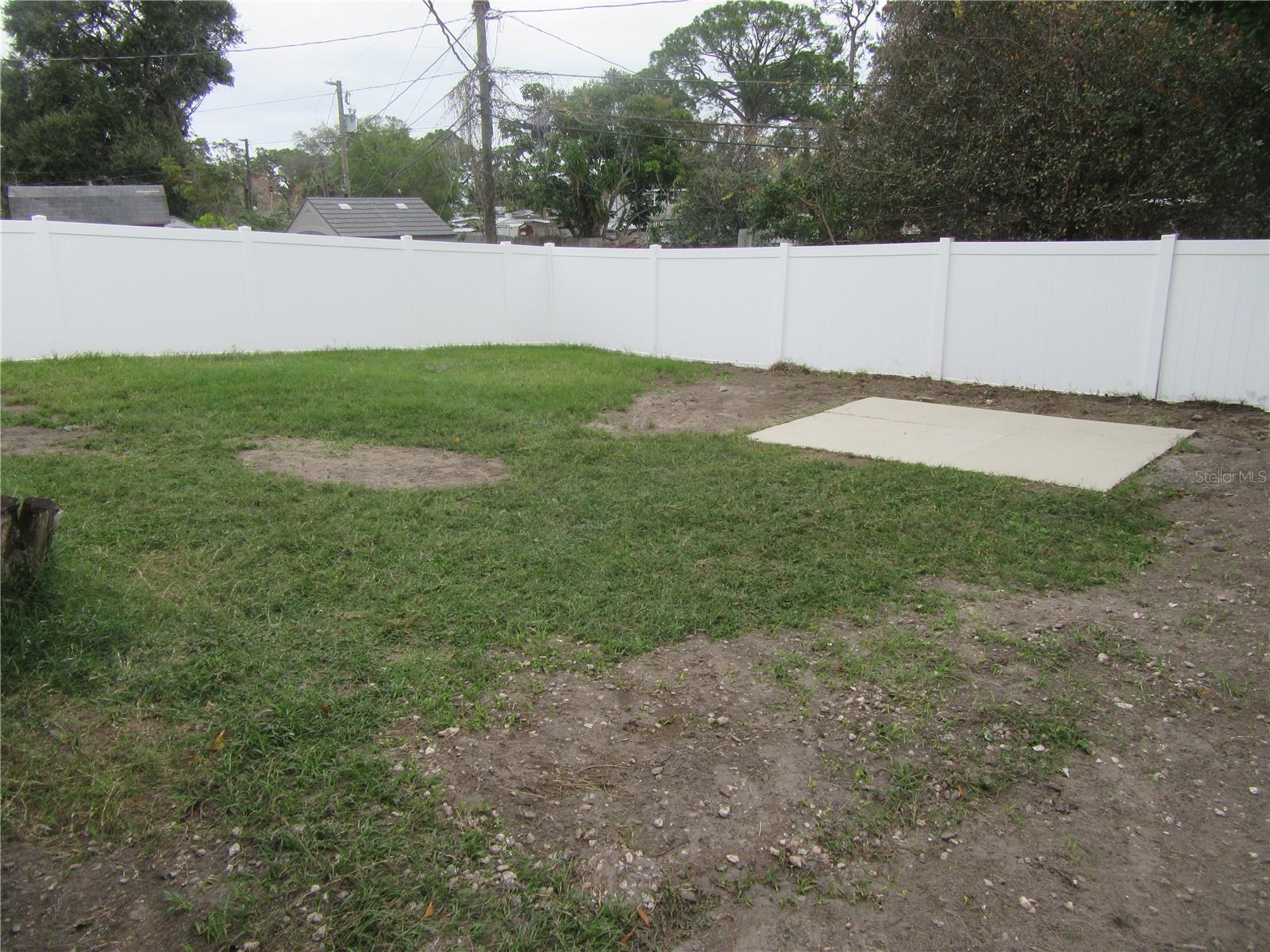 Image 33 of 34 For 11913 104th Street