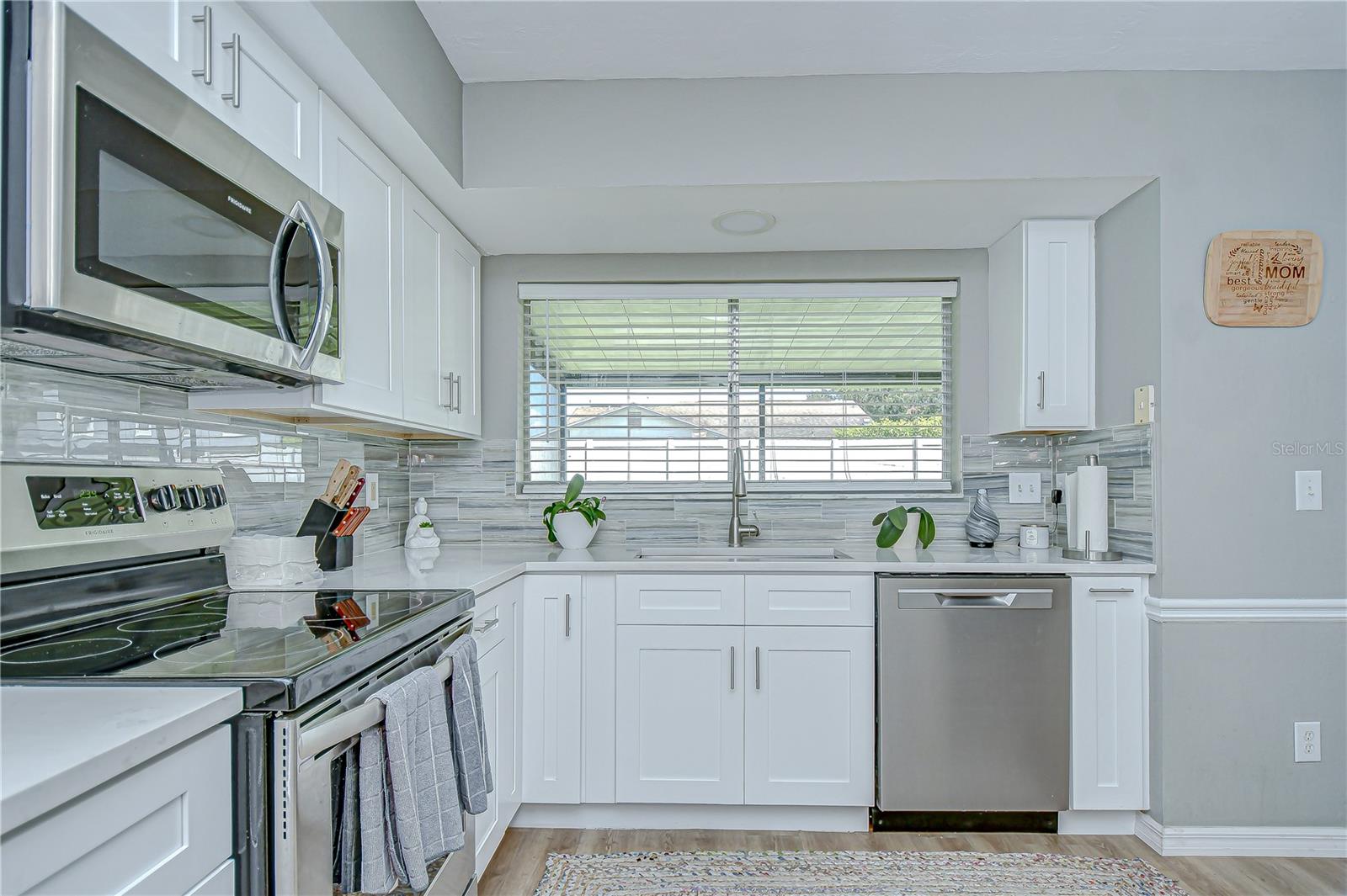 Image 11 of 31 For 12513 Cardiff Drive