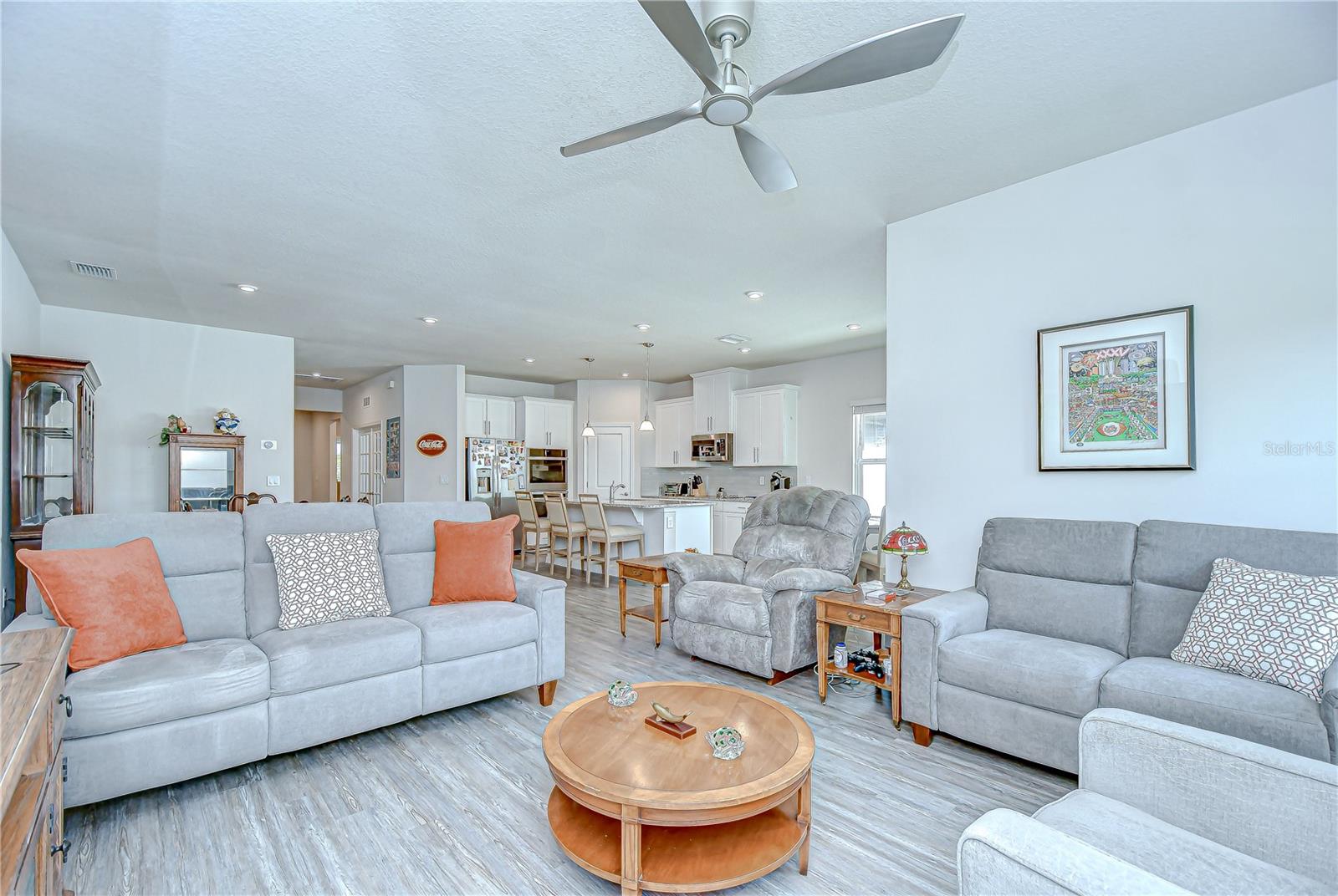 Image 10 of 32 For 8847 Prairie Creek Drive