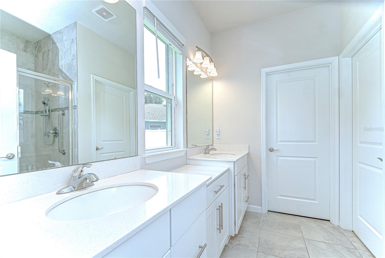 Image 20 of 32 For 8847 Prairie Creek Drive