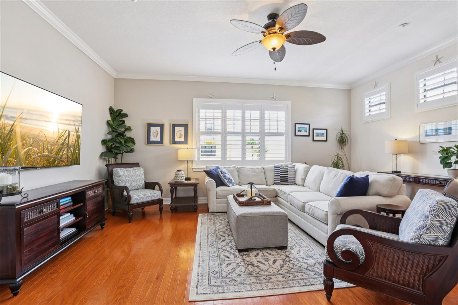 Image 31 of 67 For 6413 Mayra Shores Lane