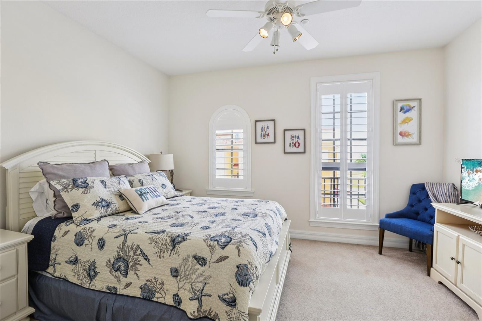 Image 41 of 67 For 6413 Mayra Shores Lane