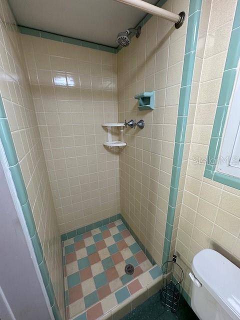 Image 10 of 39 For 1569 Cambridge Drive