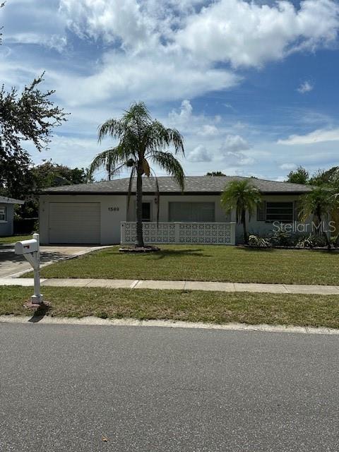 Image 4 of 39 For 1569 Cambridge Drive