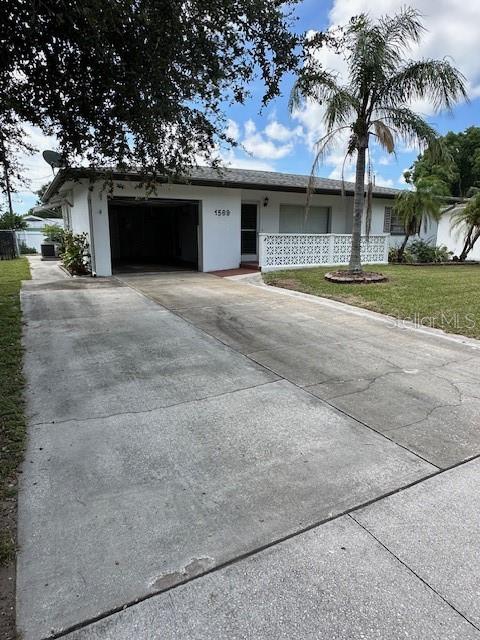 Image 6 of 39 For 1569 Cambridge Drive