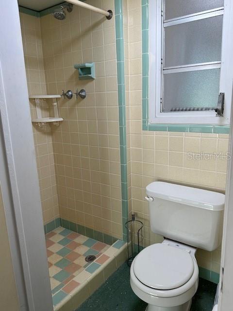 Image 9 of 39 For 1569 Cambridge Drive
