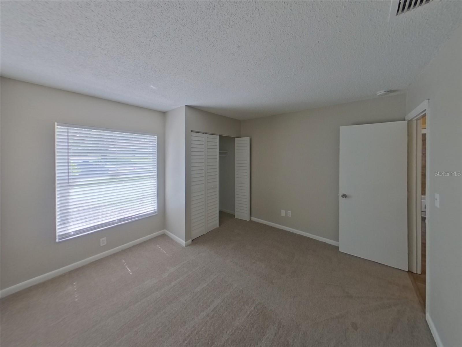 Image 14 of 17 For 615 Forest Hills Drive