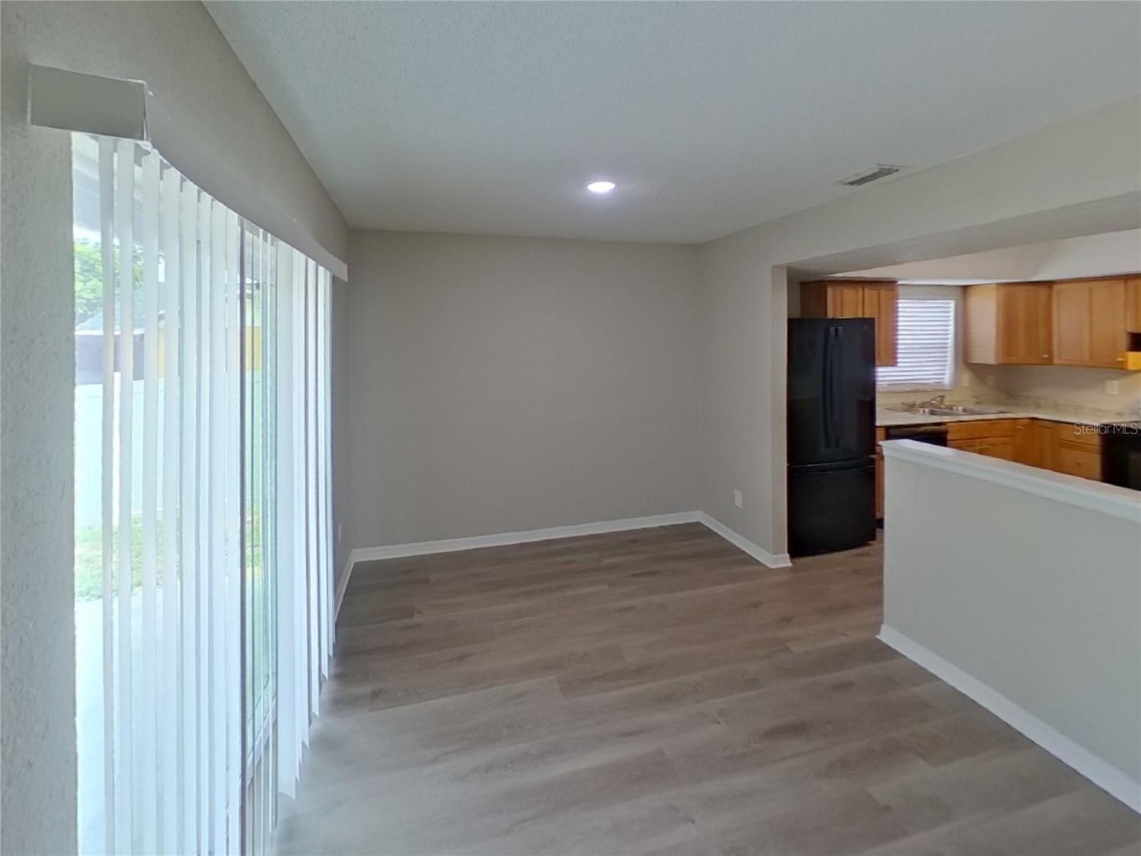 Image 4 of 17 For 615 Forest Hills Drive