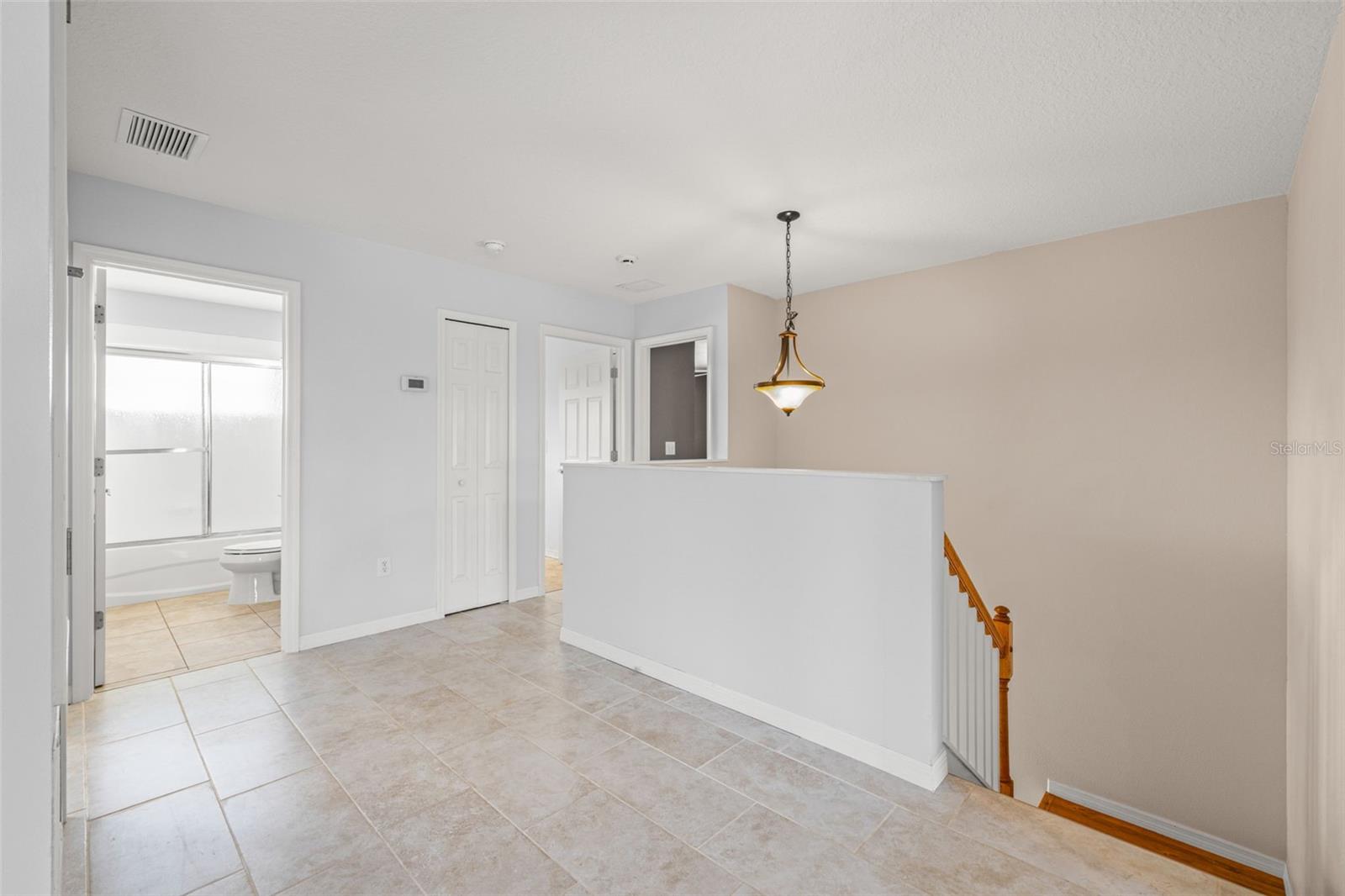 Image 17 of 44 For 11108 Kempton Vista Drive