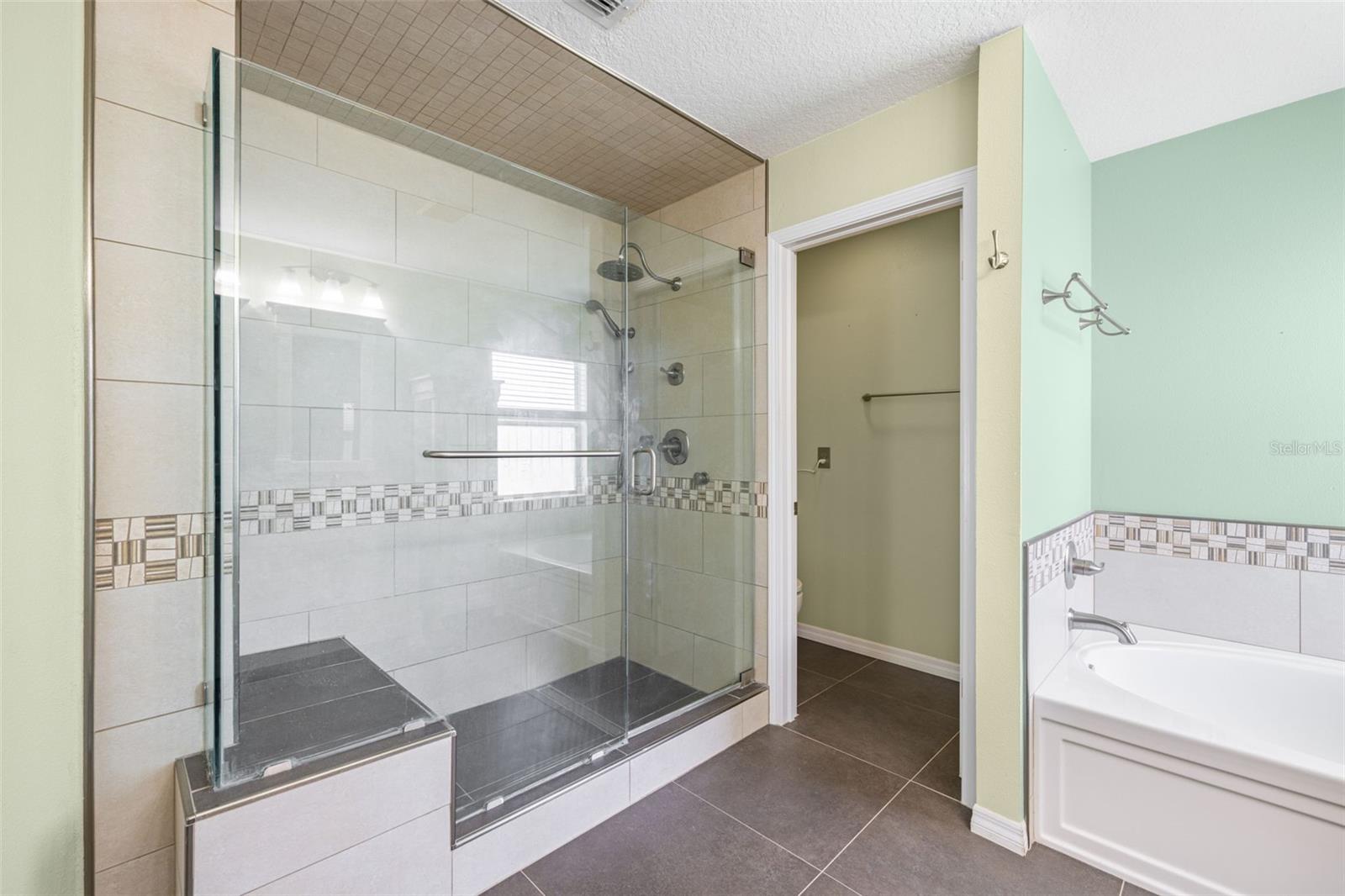 Image 23 of 44 For 11108 Kempton Vista Drive