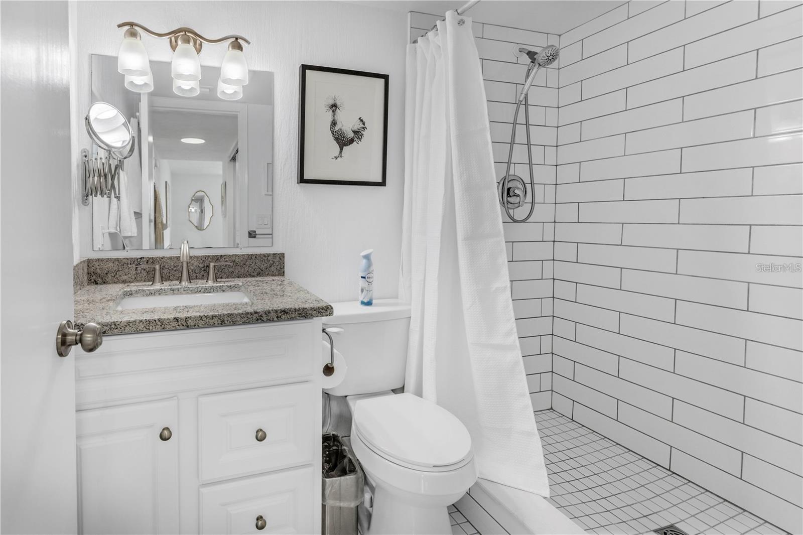 Image 17 of 25 For 4651 1st Street Ne 309