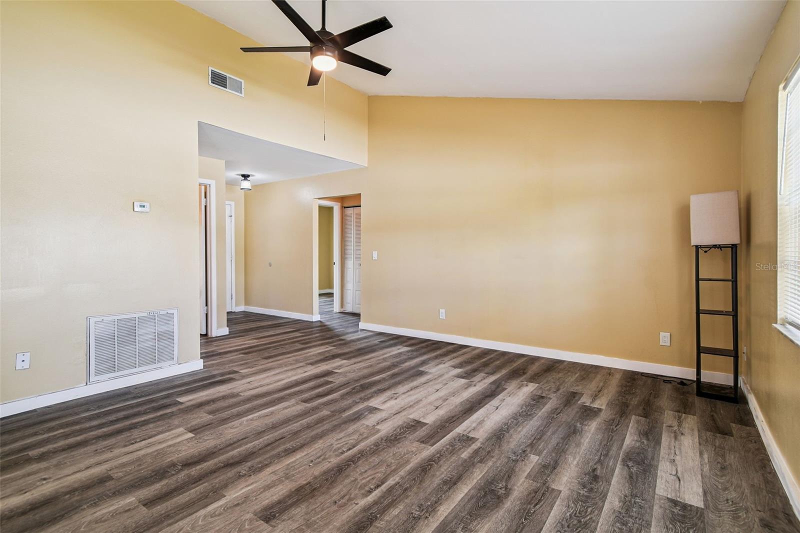 Image 18 of 50 For 10930 Brightside Drive