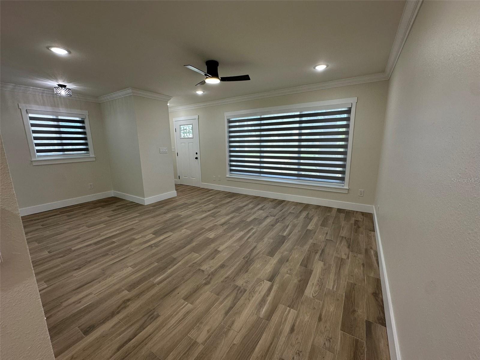 Image 10 of 39 For 6013 Fortune Place 6013