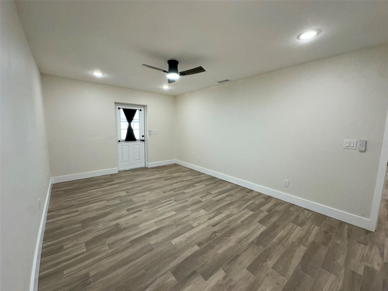 Image 32 of 39 For 6013 Fortune Place 6013