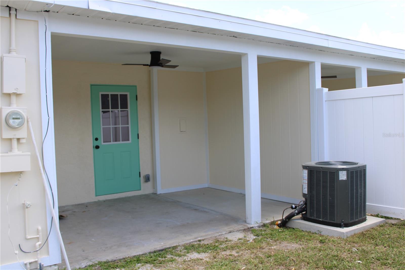 Image 5 of 39 For 6013 Fortune Place 6013