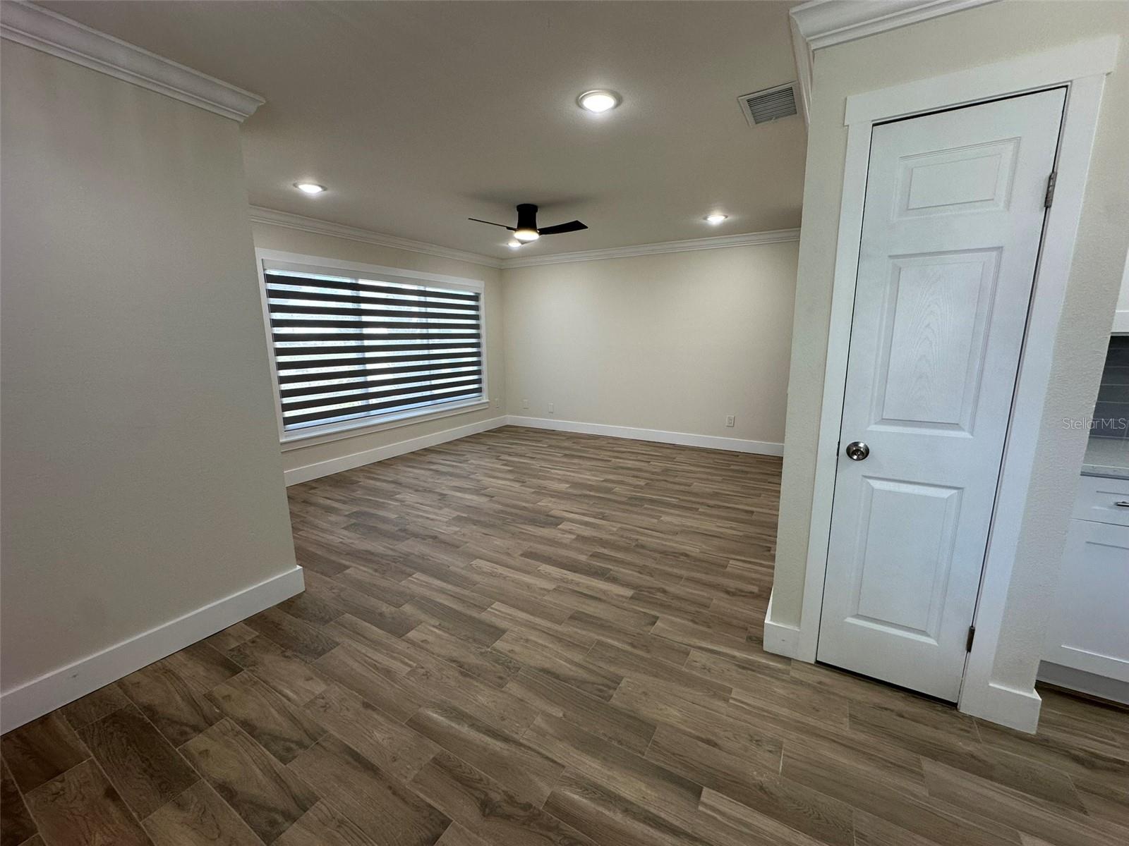 Image 9 of 39 For 6013 Fortune Place 6013
