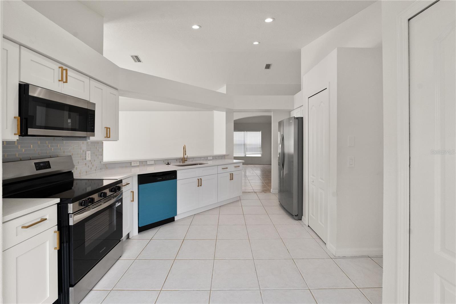 Image 9 of 30 For 508 Delwood Breck Street