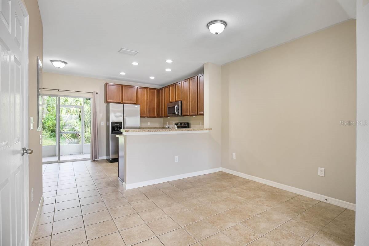Image 7 of 31 For 15960 Fishhawk View Drive
