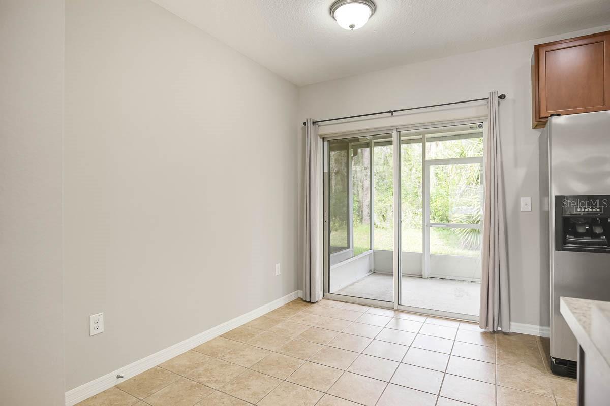 Image 8 of 31 For 15960 Fishhawk View Drive