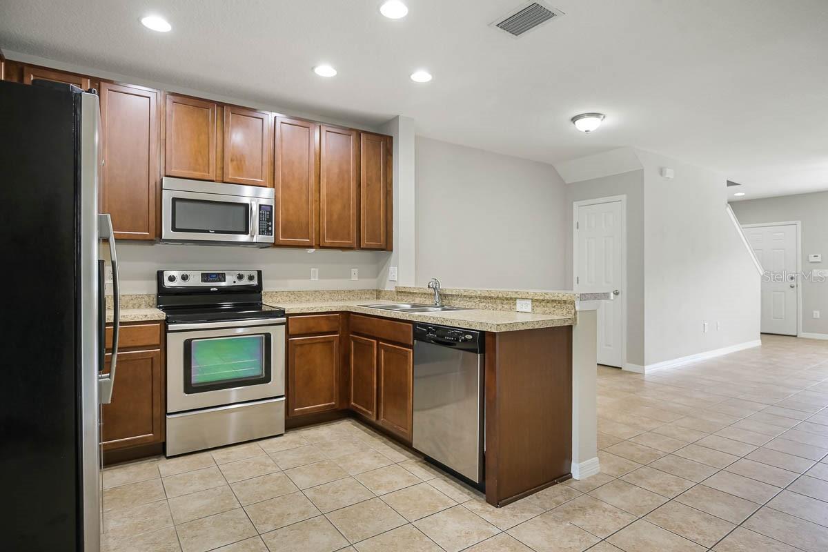 Image 9 of 31 For 15960 Fishhawk View Drive